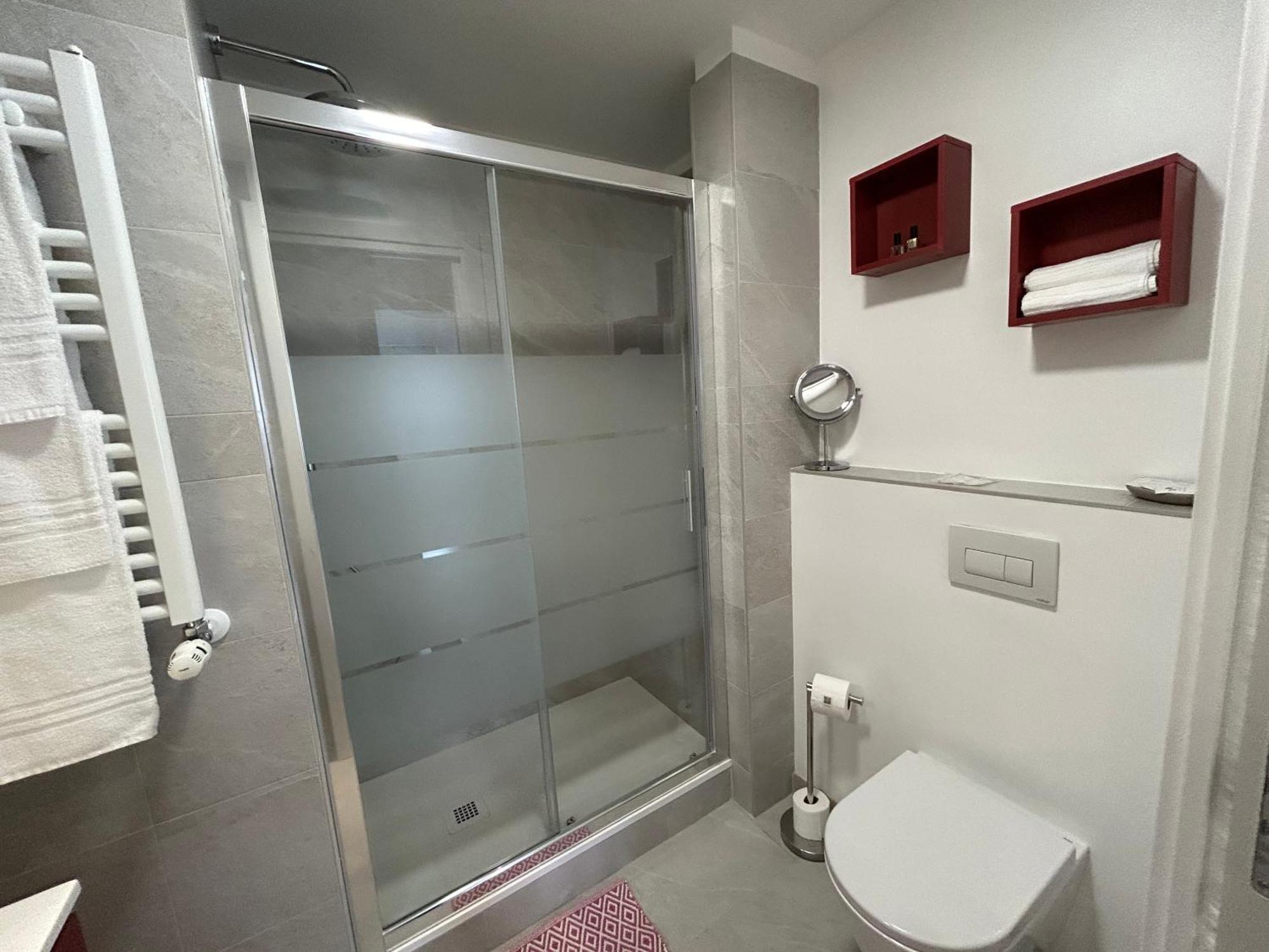 Comfort Accommodation Room Bergamo Ngoại thất bức ảnh